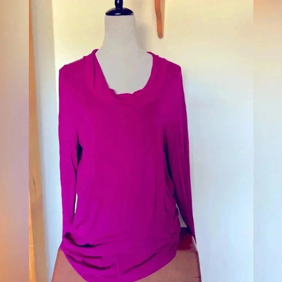Banana republic.  Extra large tall blouse. Great condition.  Smoke free home. - Picture 1 of 3